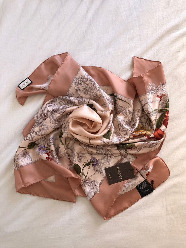 Gucci silk scarf