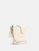 Afbeelding in Gallery-weergave laden, Coach Addie Crossbody
